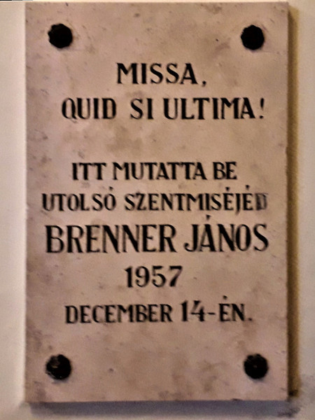 brenner-mise-emlektabla-01